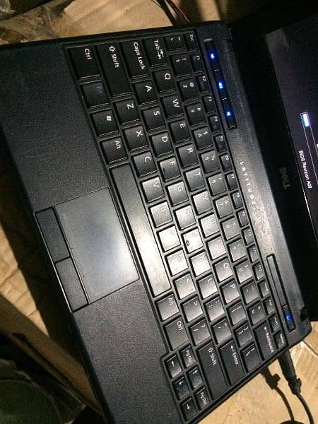 DELL LATITUDE 2120 3