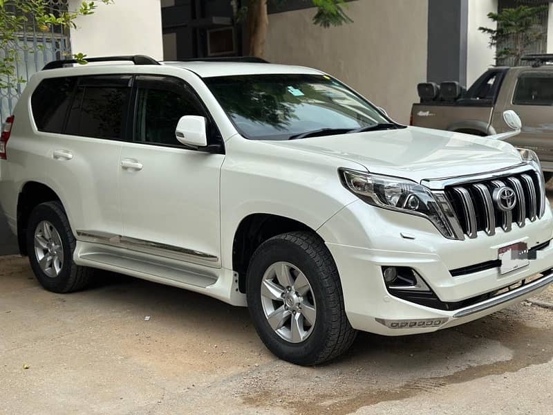 Toyota Land Cruiser Prado 2016 2021 import 1