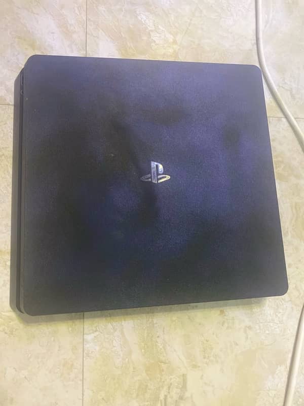 ps4 slim 1tb with 2 controllers or game 0