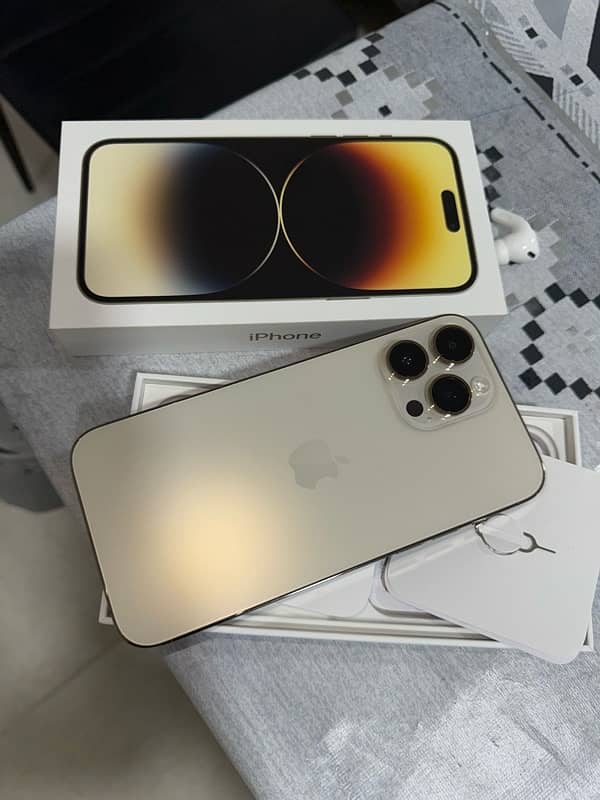 Iphone 14pro max (256 gb with Apple Insurance ) Non pta 2