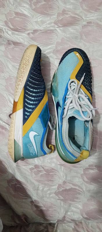 Badminton Nike shoes 100% original. 8.5 number ha 1