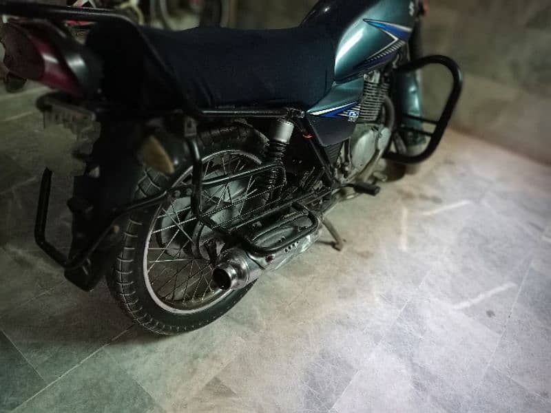 Suzuki GS 150 good condition 4