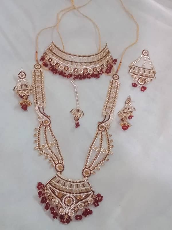 Bridal Lehnga & Jewelary 6