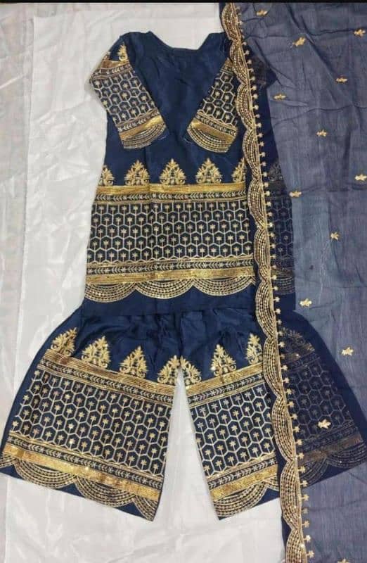 3 pcs woman stitched shamoz silk Emroidre  Grara suit 0