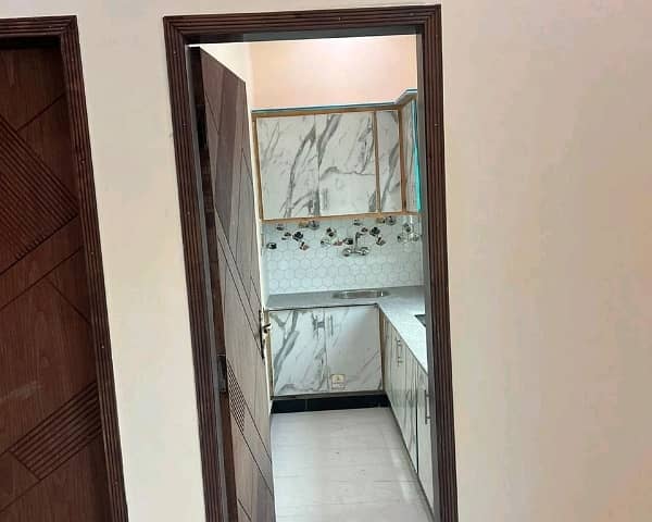 Corner House Of 3 Marla For Sale In Johar Town 15