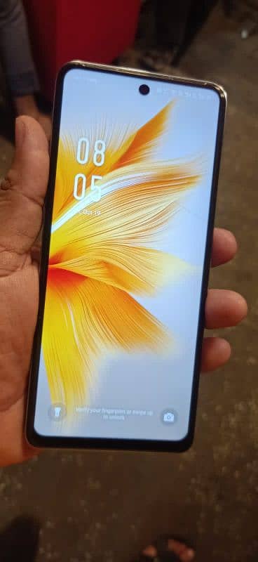 infinix NoT 30 ram 8+8 rom256 GB battery's time is good 0