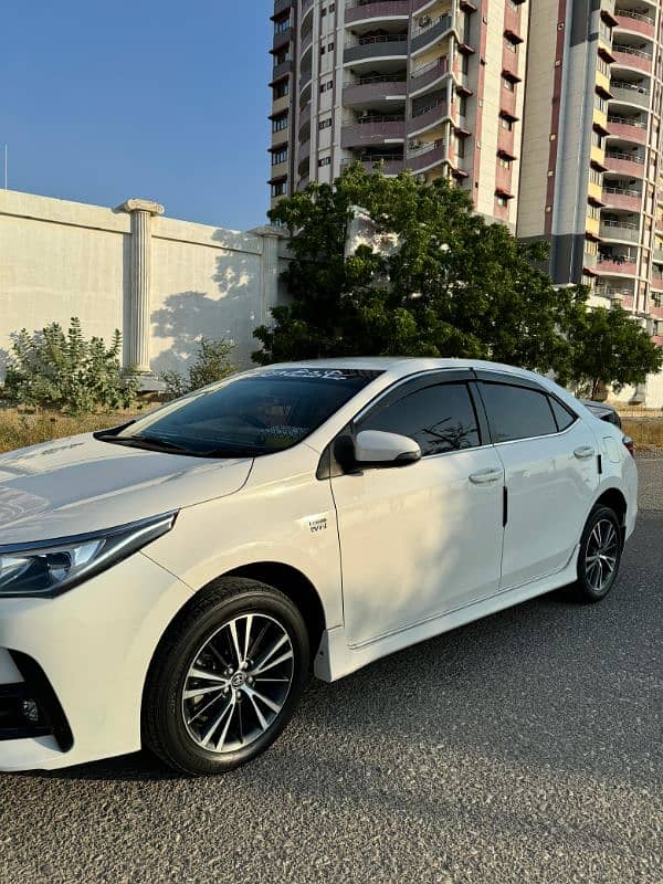 Toyota Corolla Altis 2020 1