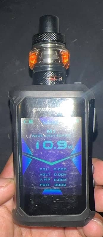 GeekVape Aegis L200 Legend 2 200W Kit 1