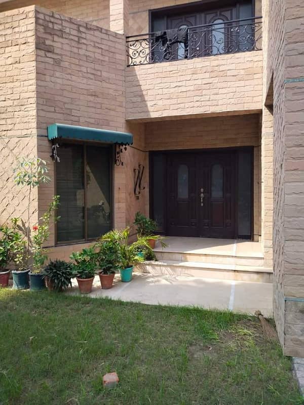 22 marla house in johar town for silent office, call center 6