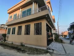 A Well Designed Prime Location House Is Up For sale In An Ideal Location In Lahore