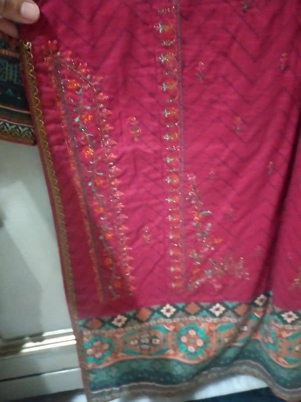 3 piece BS lawn embroidered stitched dress condition 10/10. 2