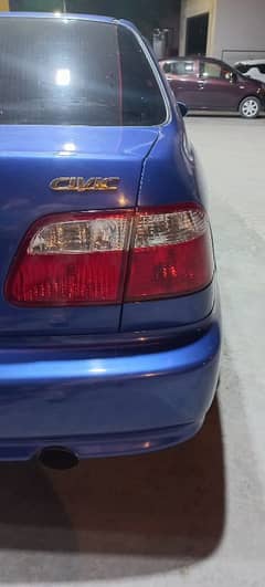 Honda Civic Oriel 2000