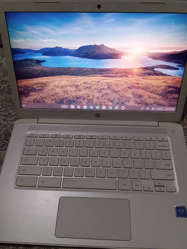 hp Chromebook for sale 1