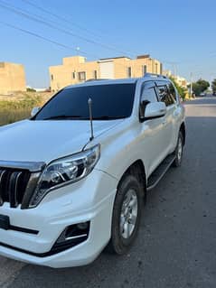 Toyota Prado 2016 Tx 7 Seater Sunroof