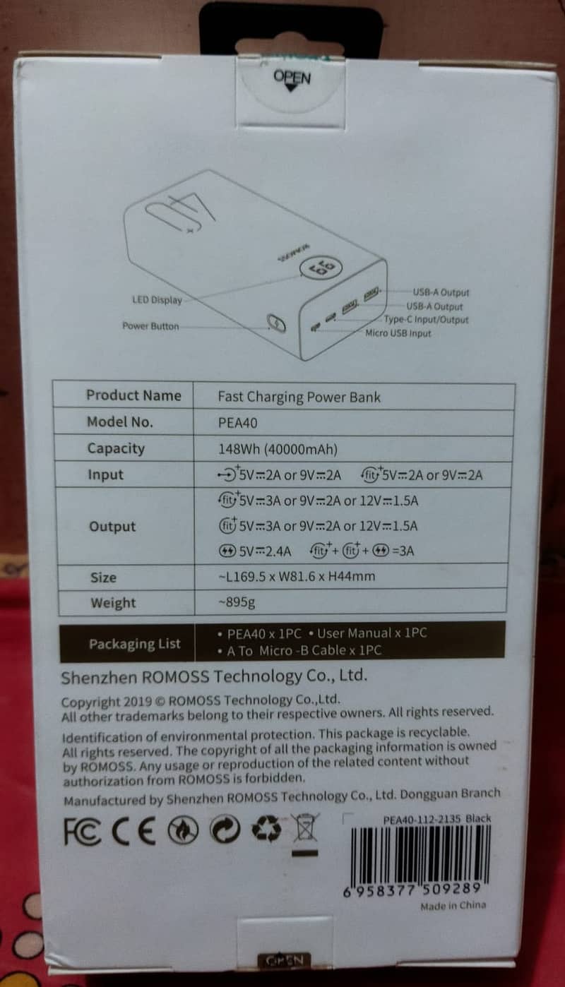 ROMOSS Power Bank 40,000mAh 18W 1