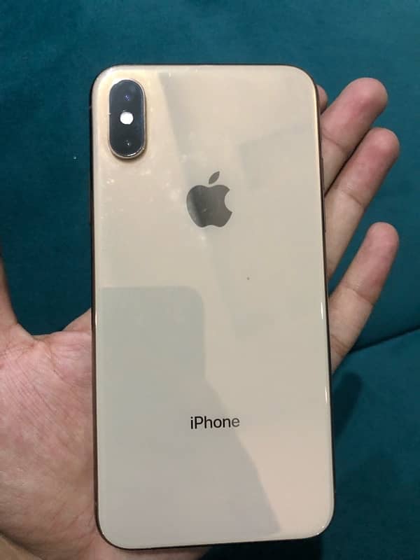 iphone xs Golden 64GB 2