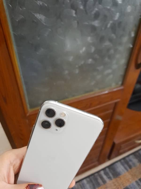 Iphone 11 pro Non Pta 3