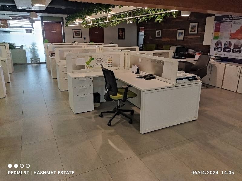 Fully Furnished Office For Rent 32