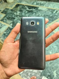 Samsung J5