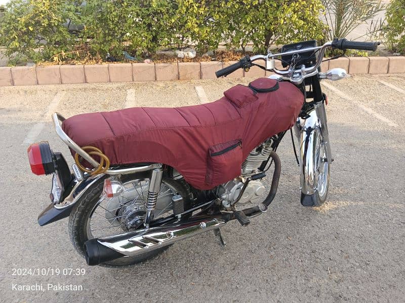 Honda CG 125 (2013) Layyah number 4