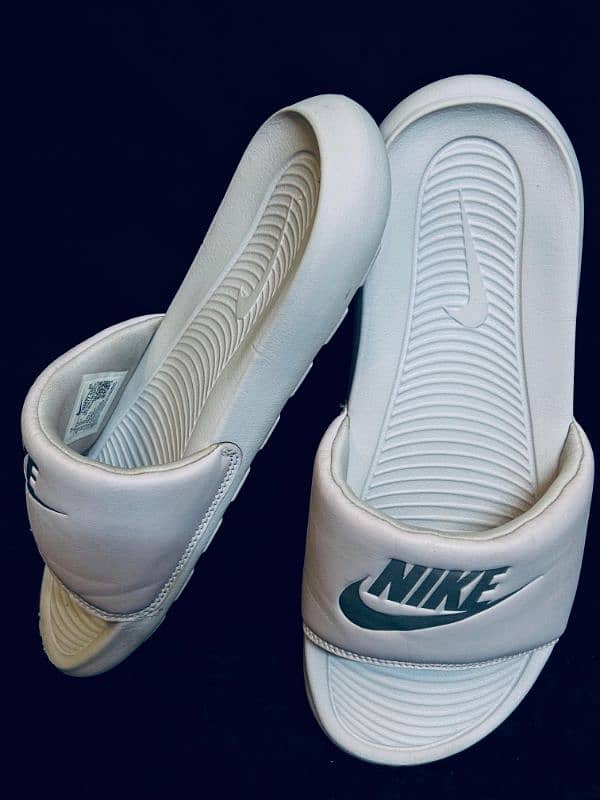 All original branded slippers ( nike, adidas, puma, And1) 11