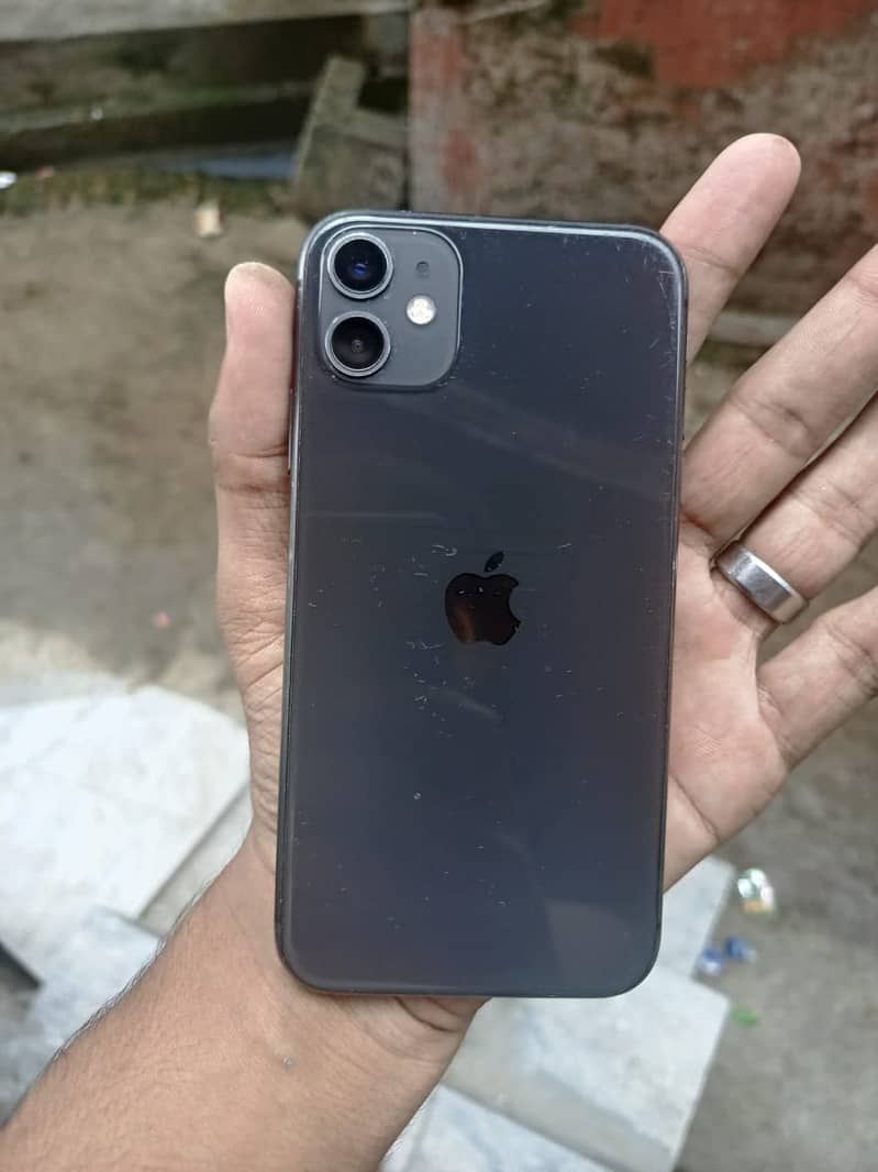 Iphone 11 64gb non pta Pubg device 1