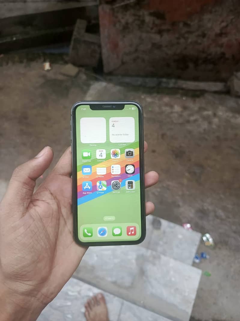 Iphone 11 64gb non pta Pubg device 2