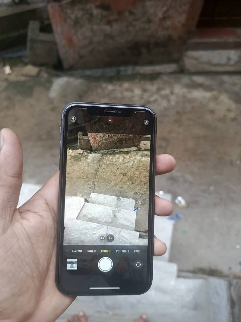 Iphone 11 64gb non pta Pubg device 8