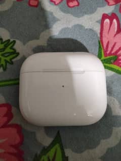 airpods only 2week used