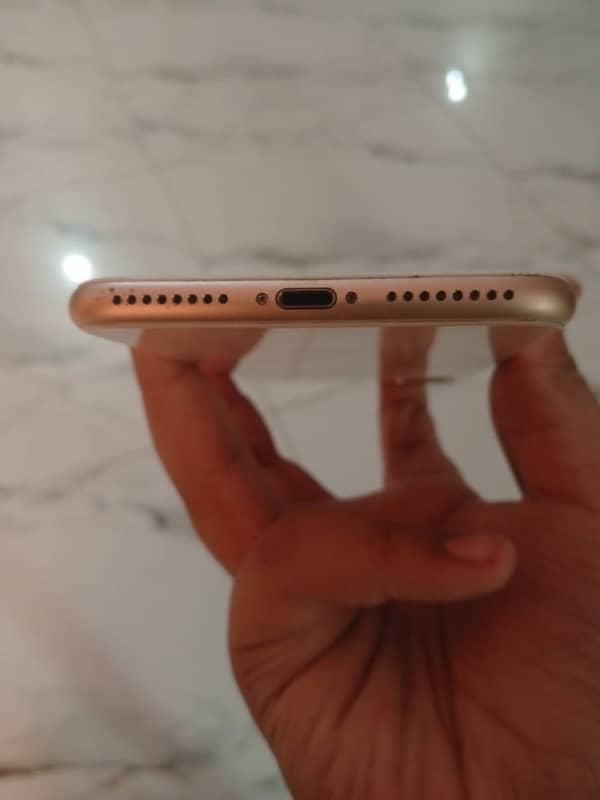 iPhone 8plus non pta golden color 64gb 2