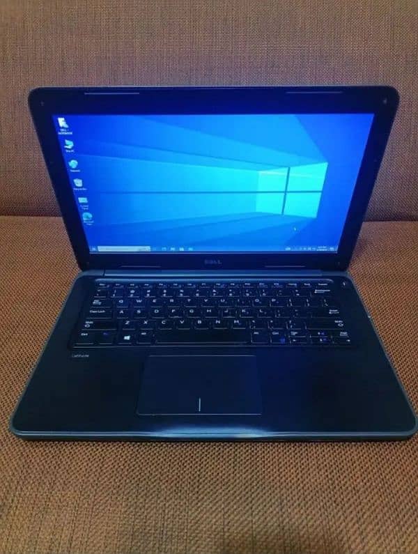 Dell latitude 3380 1