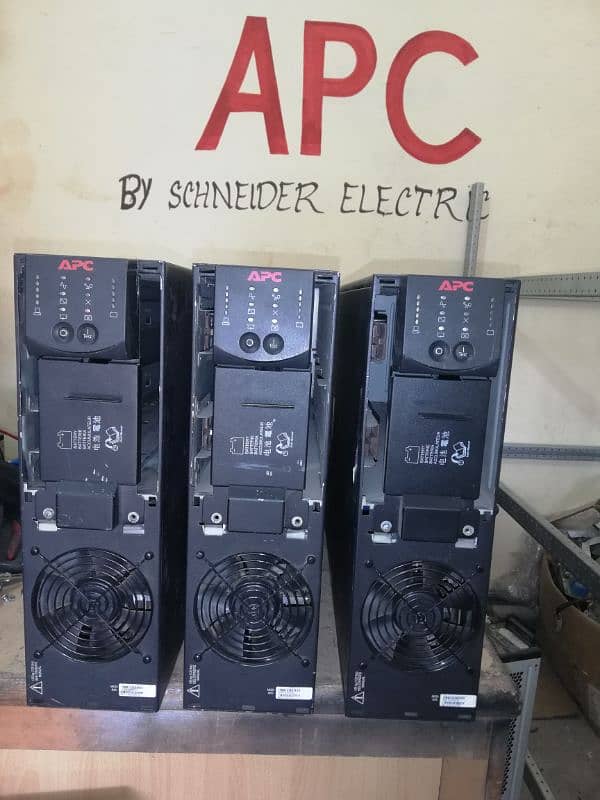 Apc Smart ups 1500va 1000w Pure Sine wave lush condition 4