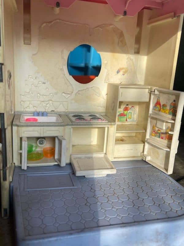 doll house dressing kitchen 3