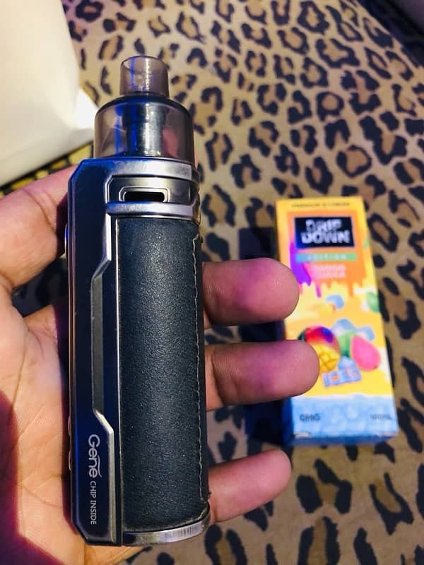 VOPOO DRAG VAPEE 60W with 100ml flav bottle 3