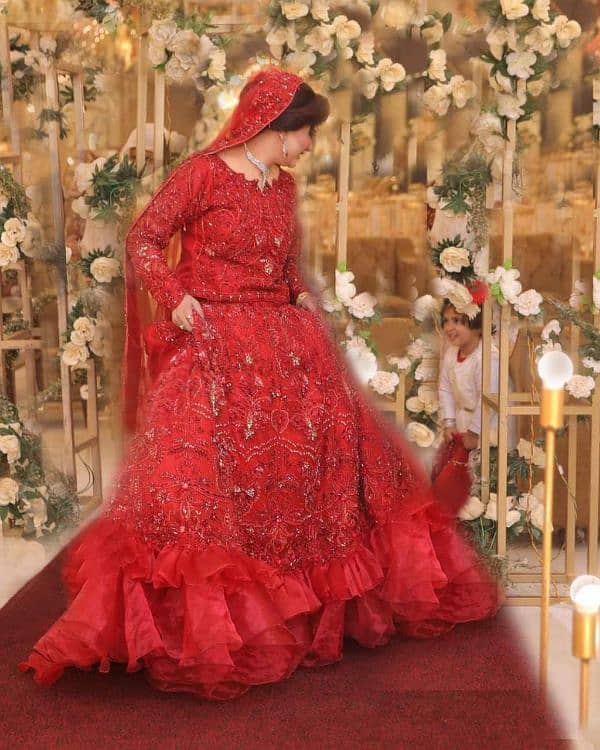 Branded Red Bridal dress / Party / Wedding / Nikah / Barat / Walima 6