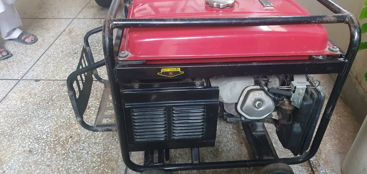 Orignal Honda Generator 5.5KVA Model: EP6500XS 2