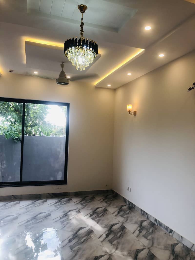 5 Marla House Wtith Master Bedroom Available For Rent in B Block 9 Town DHA Lahore 14