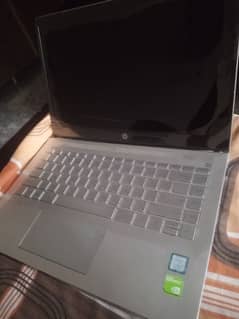 HP Gaming Laptop i7 8th 4gb Nvidia GPU