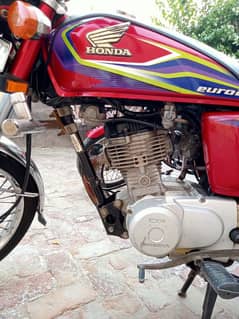 honda cg 125 genuine engine body