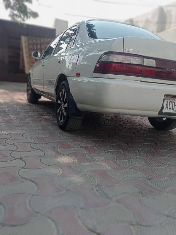 Toyota Corolla XE 1999 5