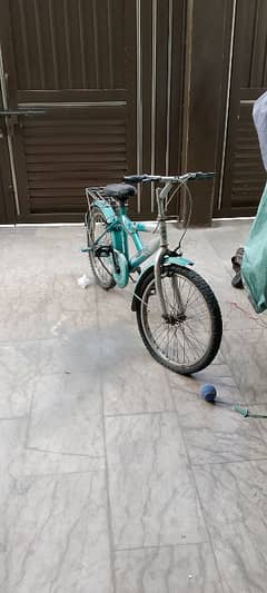 cycle for kids 7-14 yrs good condition