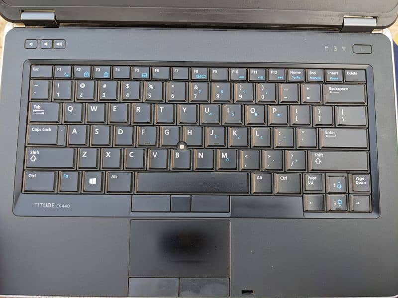 Dell Latitude E6440 3