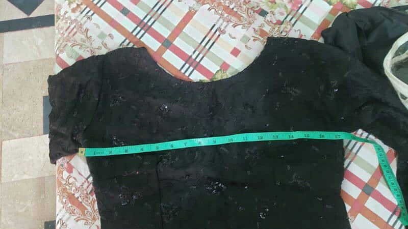 BEAUTIFUL BLACK SAREE FOR SALE 1