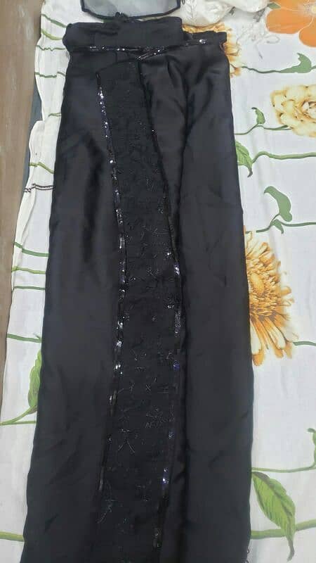 BEAUTIFUL BLACK SAREE FOR SALE 6