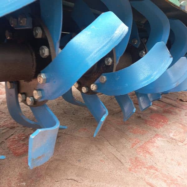 SUPER SEEDER 8