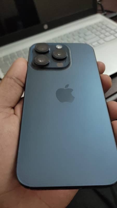 iPhone 15 Pro Blue Titanium 1