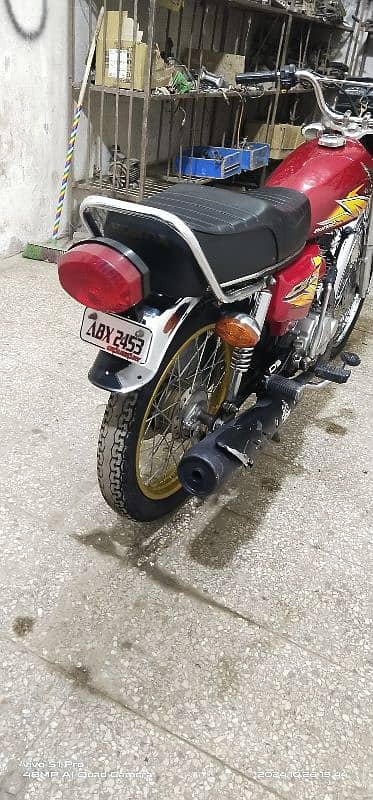 Honda 125 2021 6