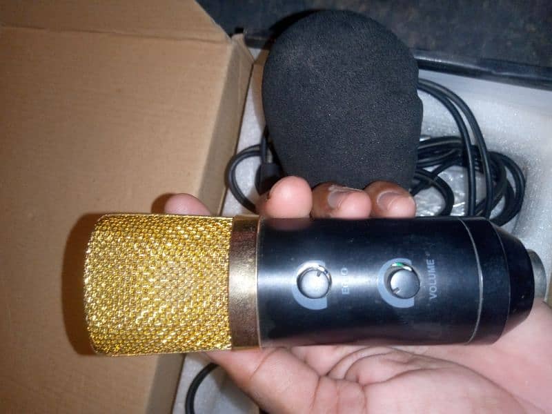 BM8.100fx Condenser microphone echo or volume button k sath 2