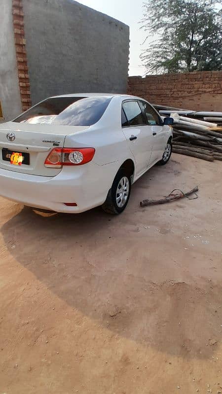 Toyota Corolla XLI 2013 13