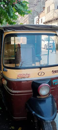 Urgent Rickshaw for sale 0